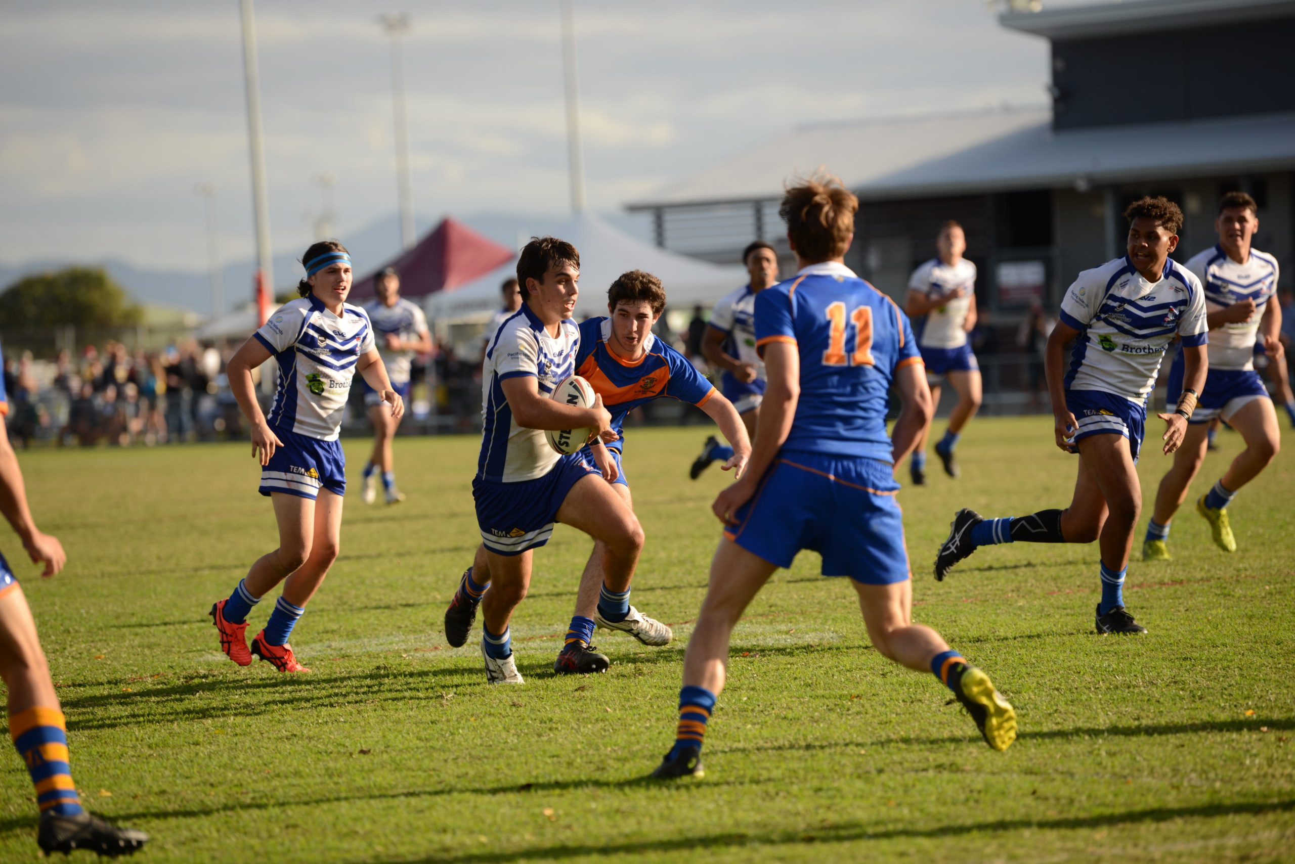 CQU Confraternity Carnival heavyweights flex muscle